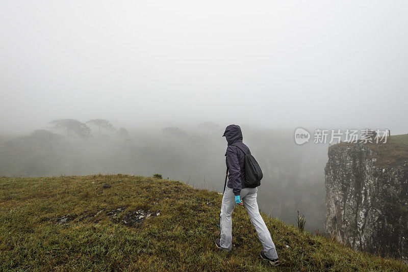 Serra Catarinense(里约热内卢Laranjeiras峡谷)